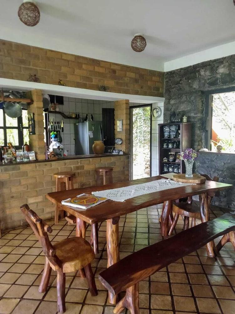 伦索伊斯 阿多杜卡居伊烙旅馆酒店 外观 照片